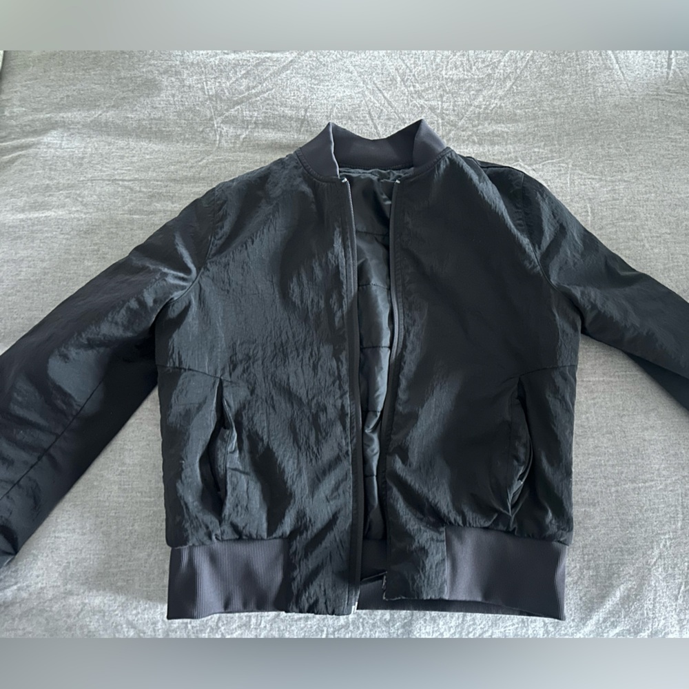 Lululemon reversible bomber jacket
